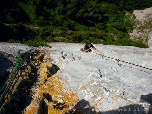 Paroi de Mévonne : Les ailes de la liberté (L5 : 7b+).